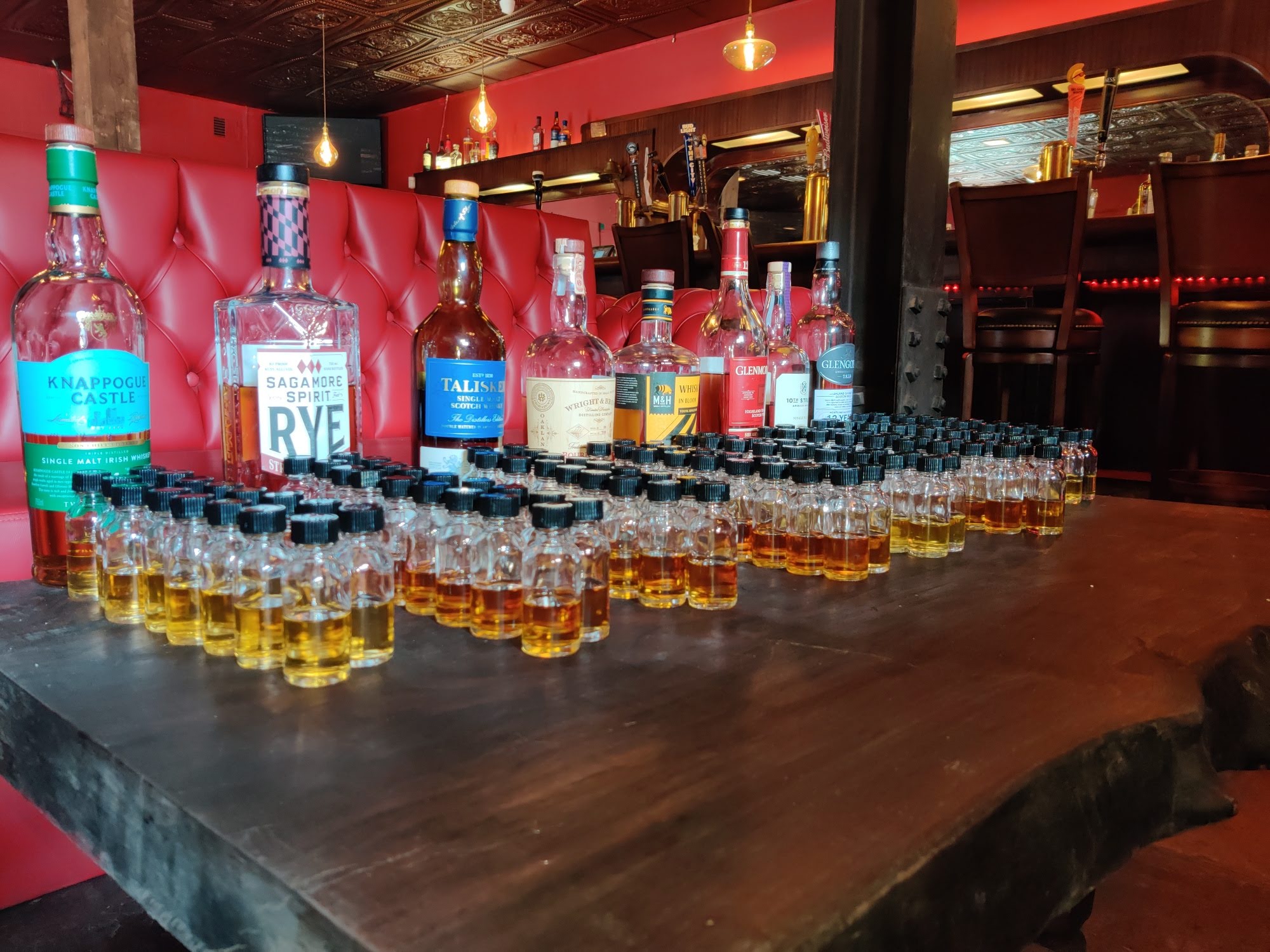 Whiskey Whisky Bar In San Francisco Pomeroy Bar Grill whiskey-whisky-bar-in-san-francisco-pomeroy-bar-grill